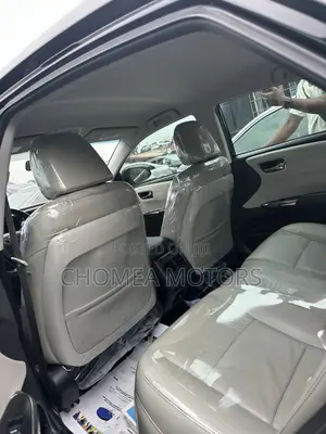 Toyota Avalon 2016 Black