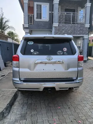 Toyota 4-Runner 2013 Silver