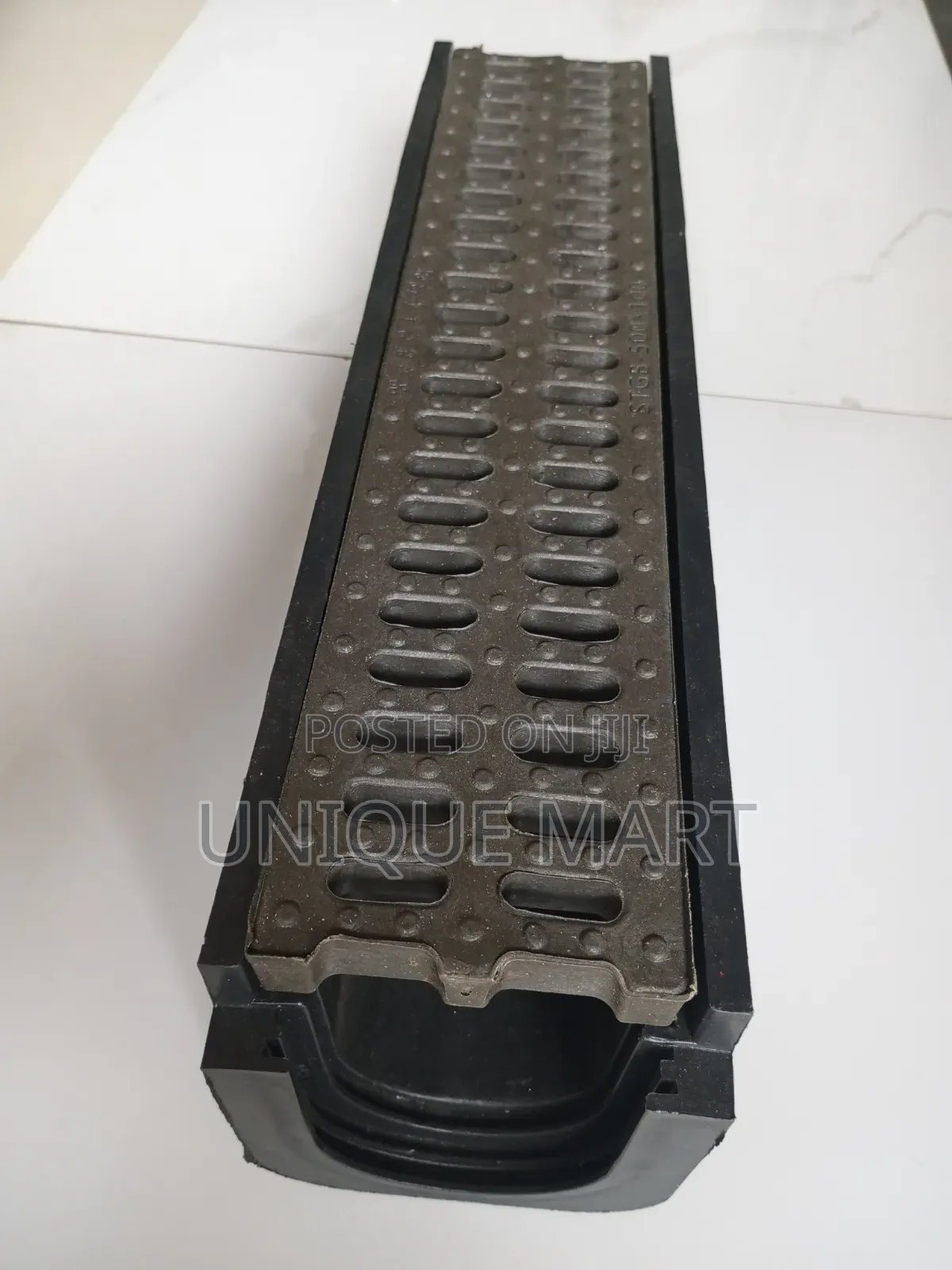 1 Meter High Density Polyethylene Compound Drainage Trench Cover
