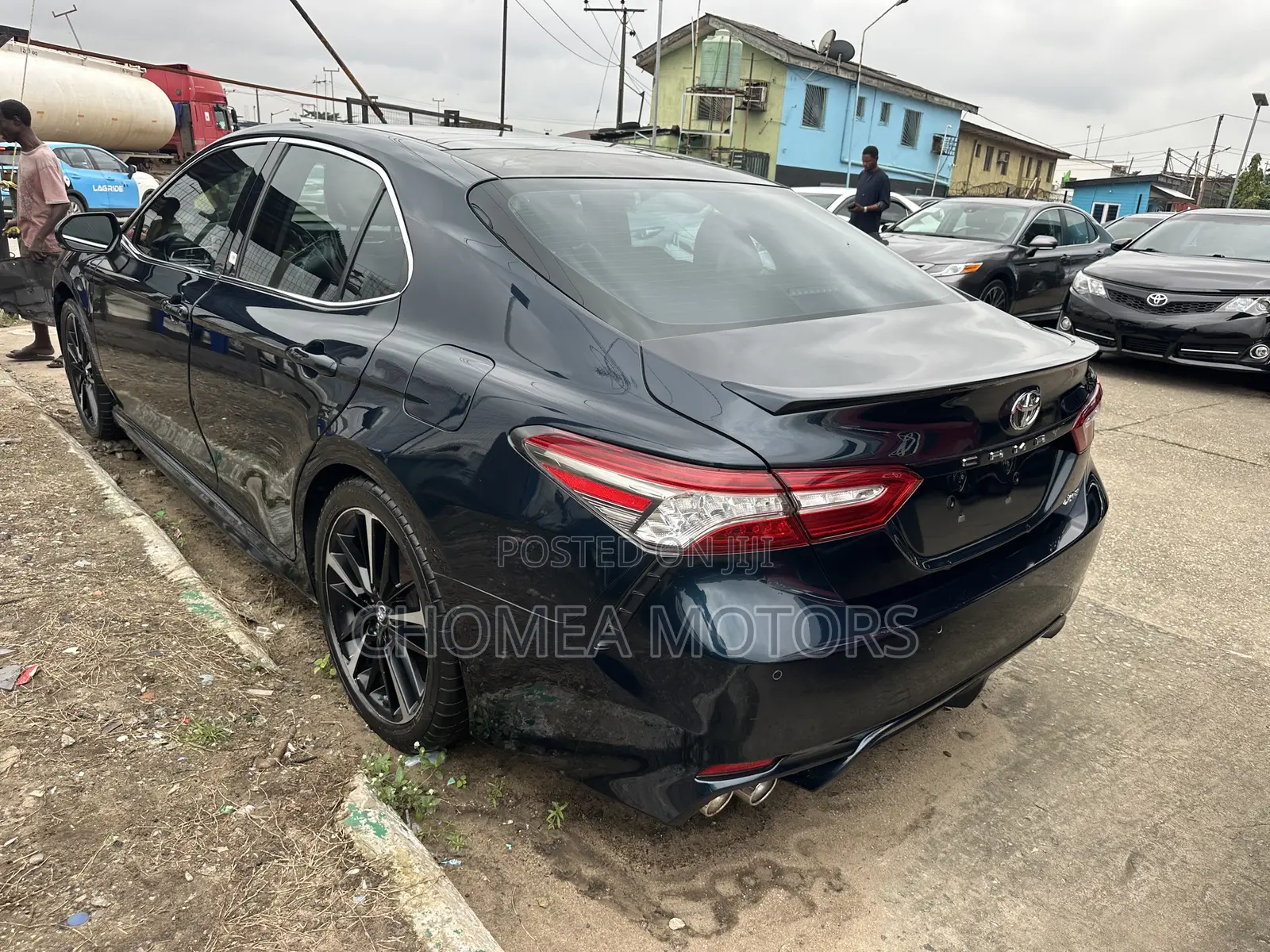 Toyota Camry 2019