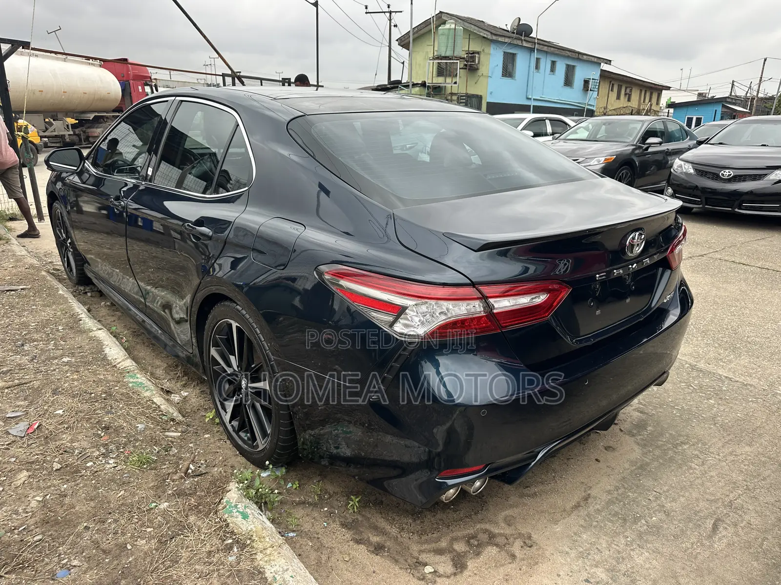 Toyota Camry 2019
