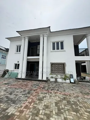 3bdrm Duplex in Lekki Phase 1 for rent