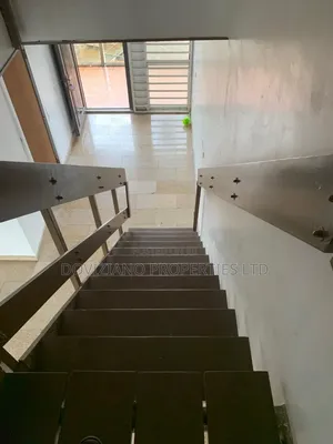 3bdrm Maisonette in 1004 Estate for rent