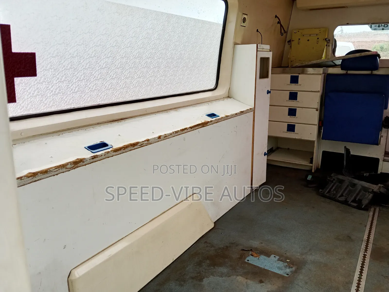Mercedes-Benz Sprinter 2012 White