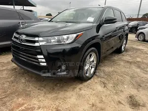 Toyota Highlander 2018 Black