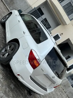 Toyota Highlander 2010 White