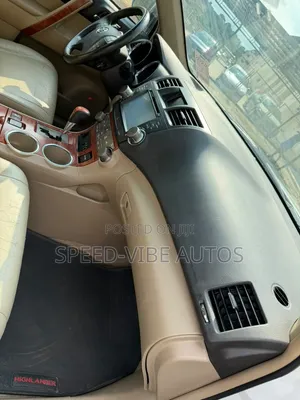 Toyota Highlander 2010 White