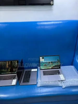 New Laptop Apple MacBook Pro 2019 16GB Intel Core i7 SSD 512GB