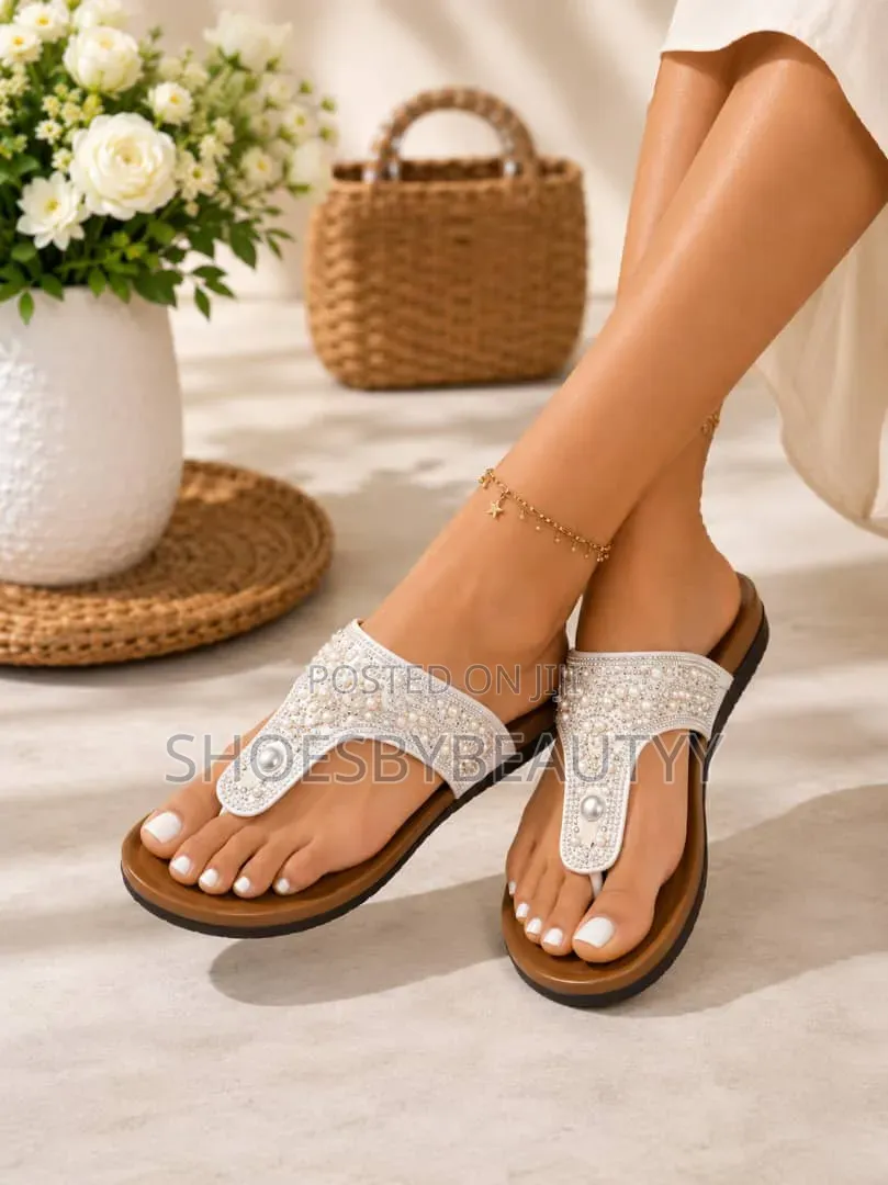 Ladies Shoe
