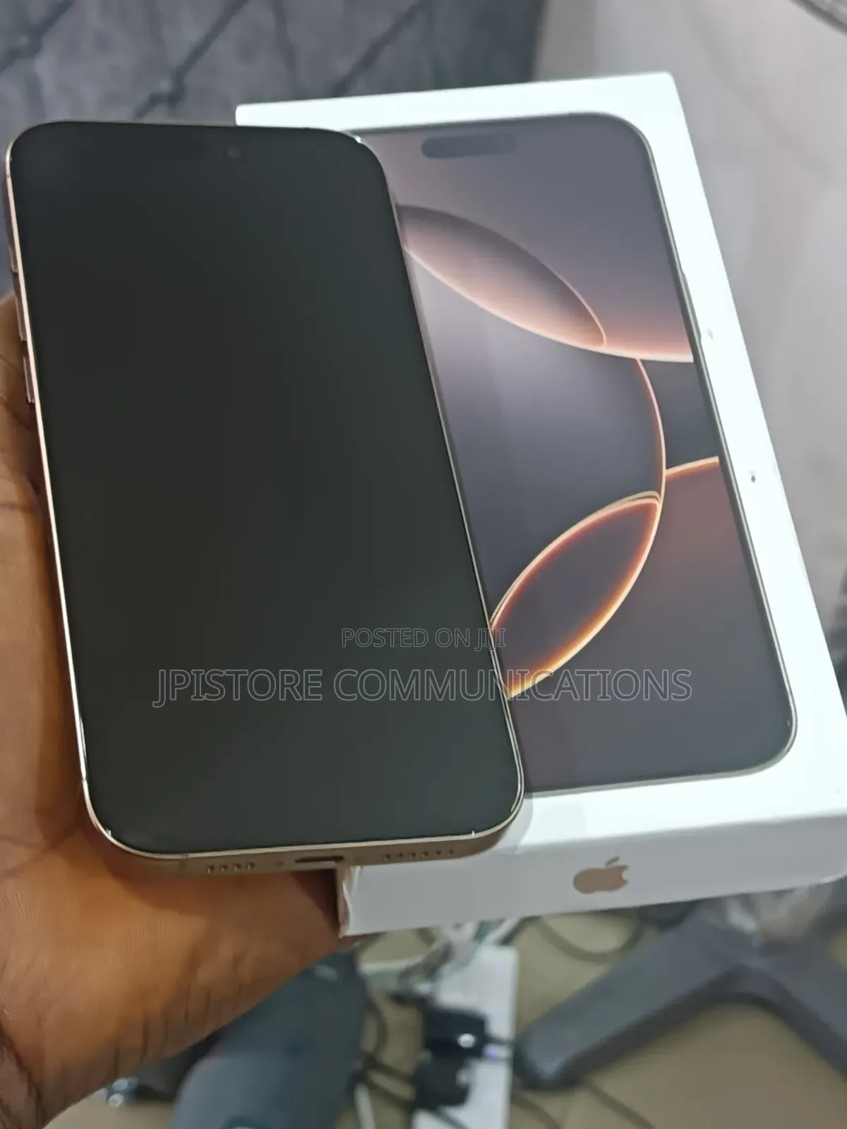 Apple iPhone 16 Pro Max 256 GB Gold