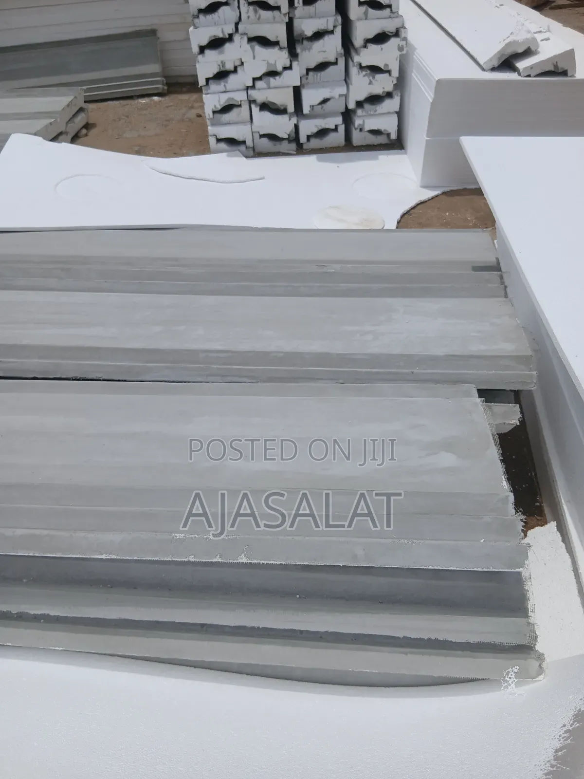 Polystyrene Parapet and Board
