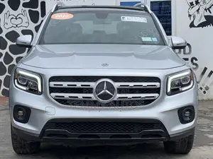 Mercedes-Benz GLB-Class GLB 250 4MATIC 2020 Silver