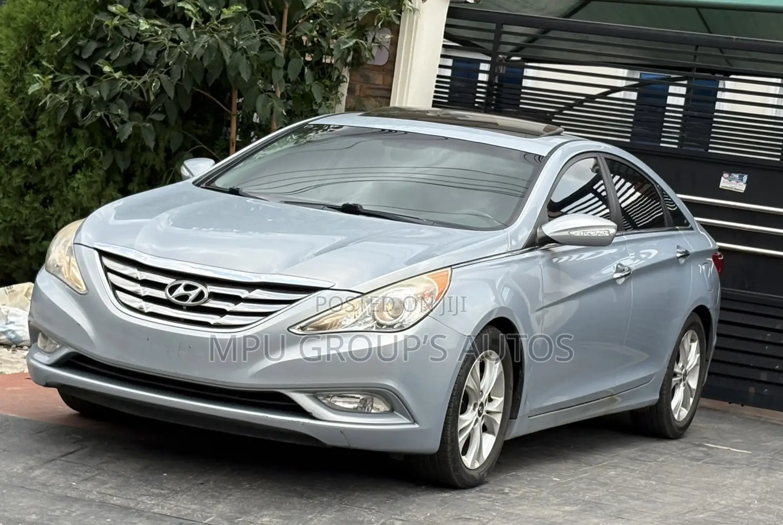 Hyundai Sonata 2012 Blue