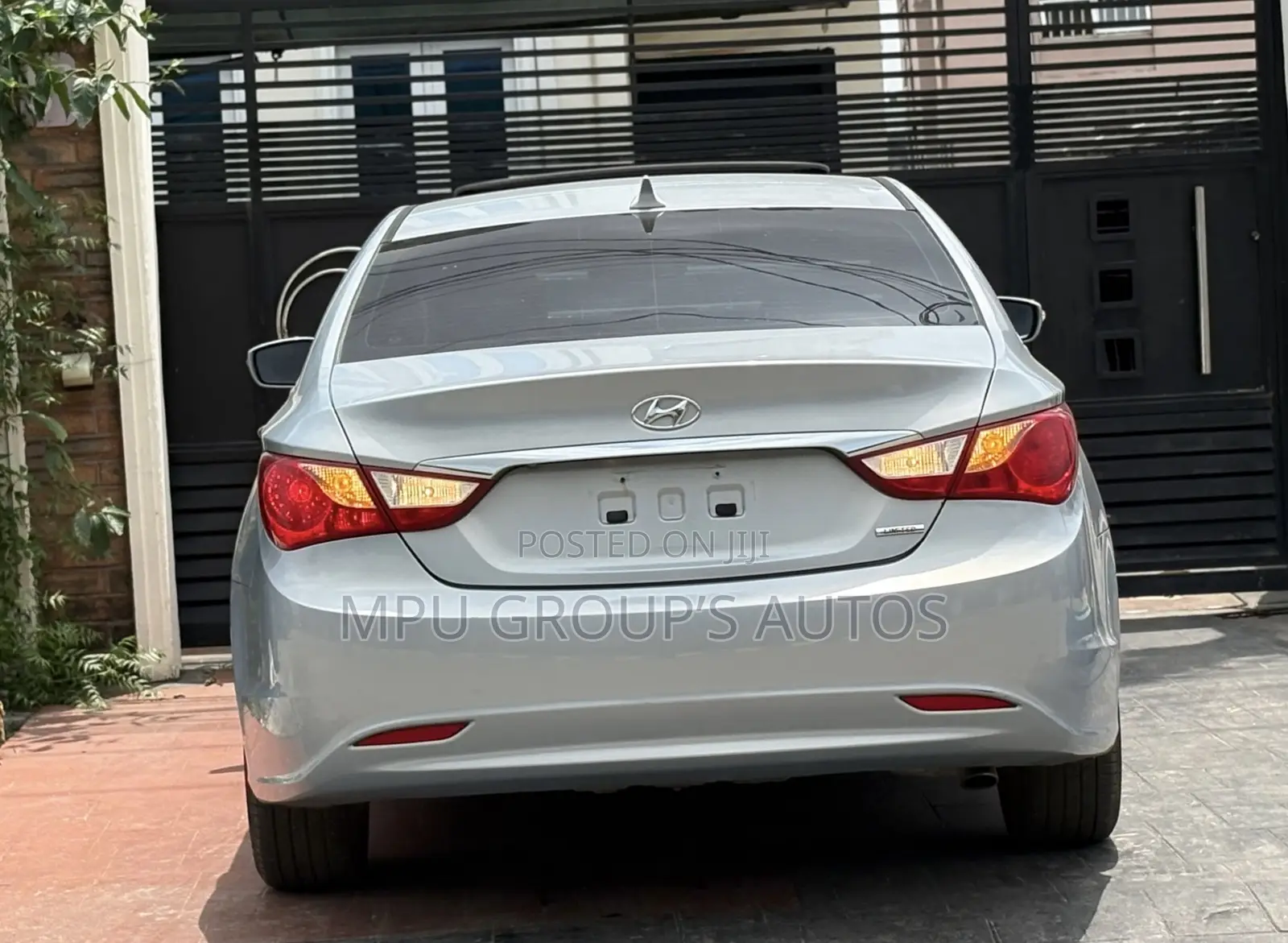Hyundai Sonata 2012 Blue