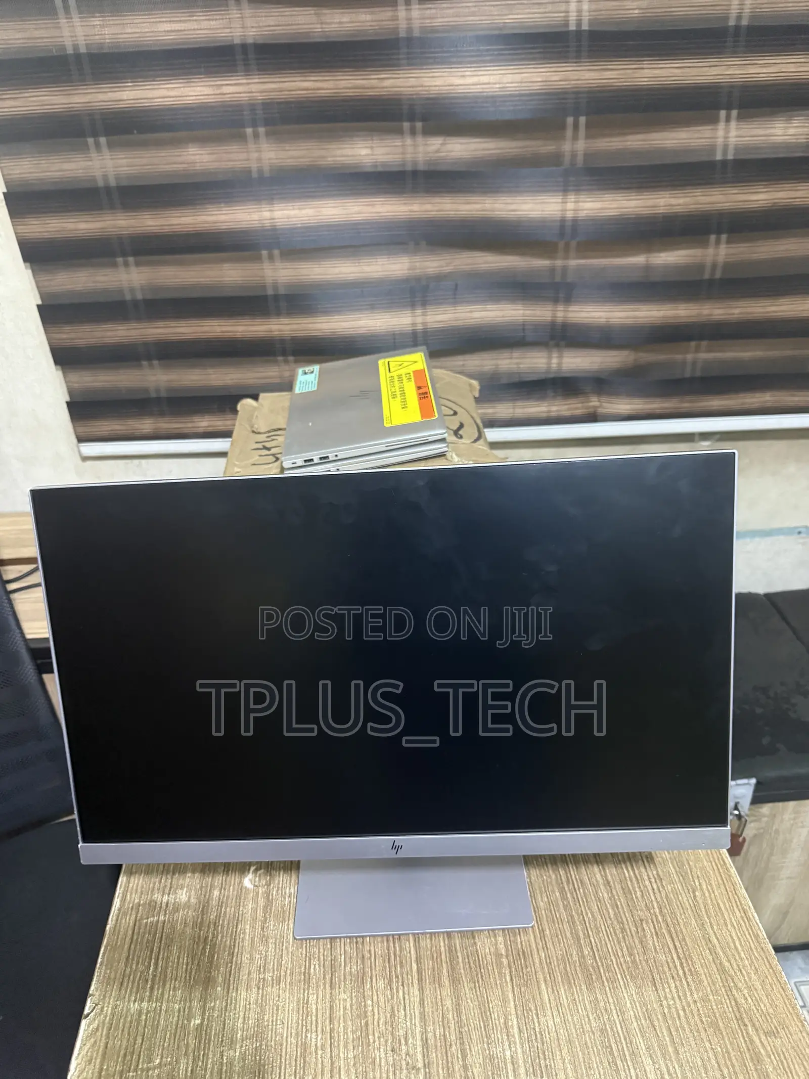 HP 24 Display Monitor