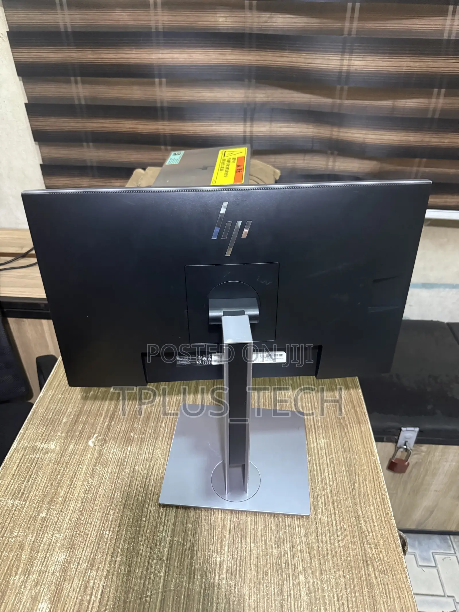 HP 24 Display Monitor