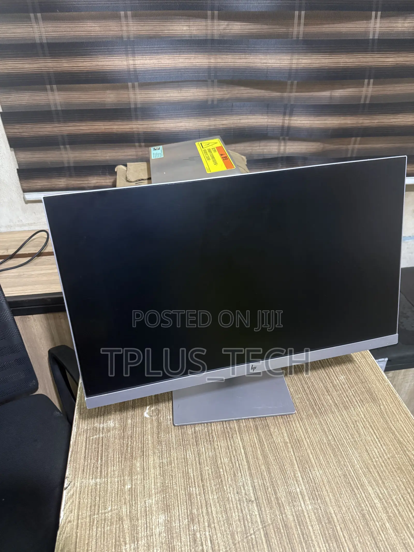 HP 24 Display Monitor