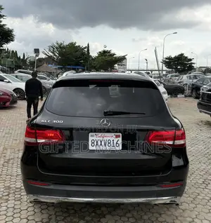 Mercedes-Benz GLC-Class 2018 Black