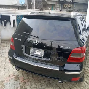 Mercedes-Benz GLK-Class 2011 Black