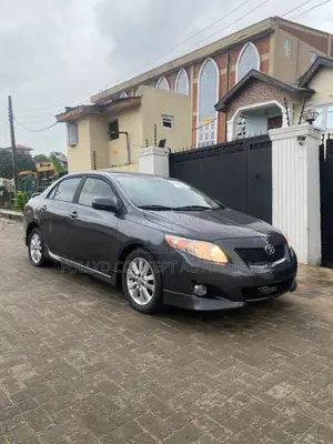 Toyota Corolla S 4dr Sedan (1.8L 4cyl 4A) 2010 Gray