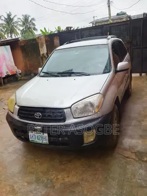 Toyota RAV4 1.8 2004 Silver