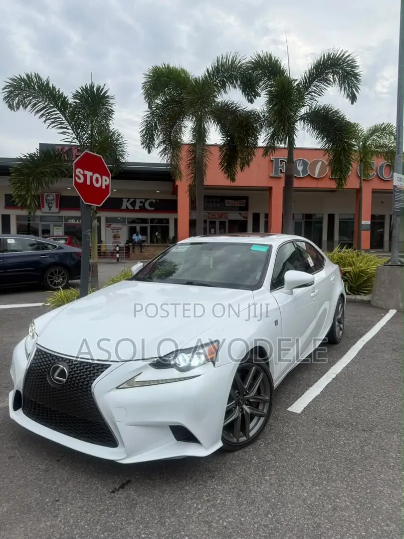 Lexus IS 350 AWD 2014 White