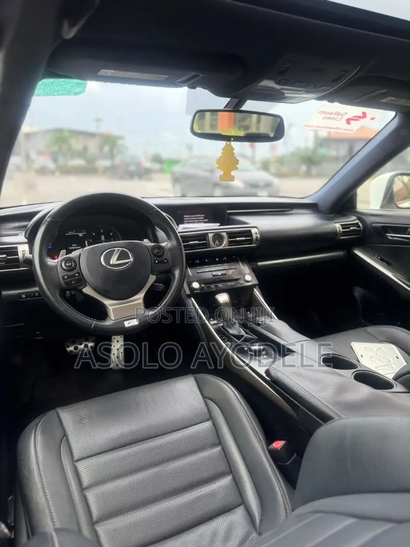 Lexus IS 350 AWD 2014 White