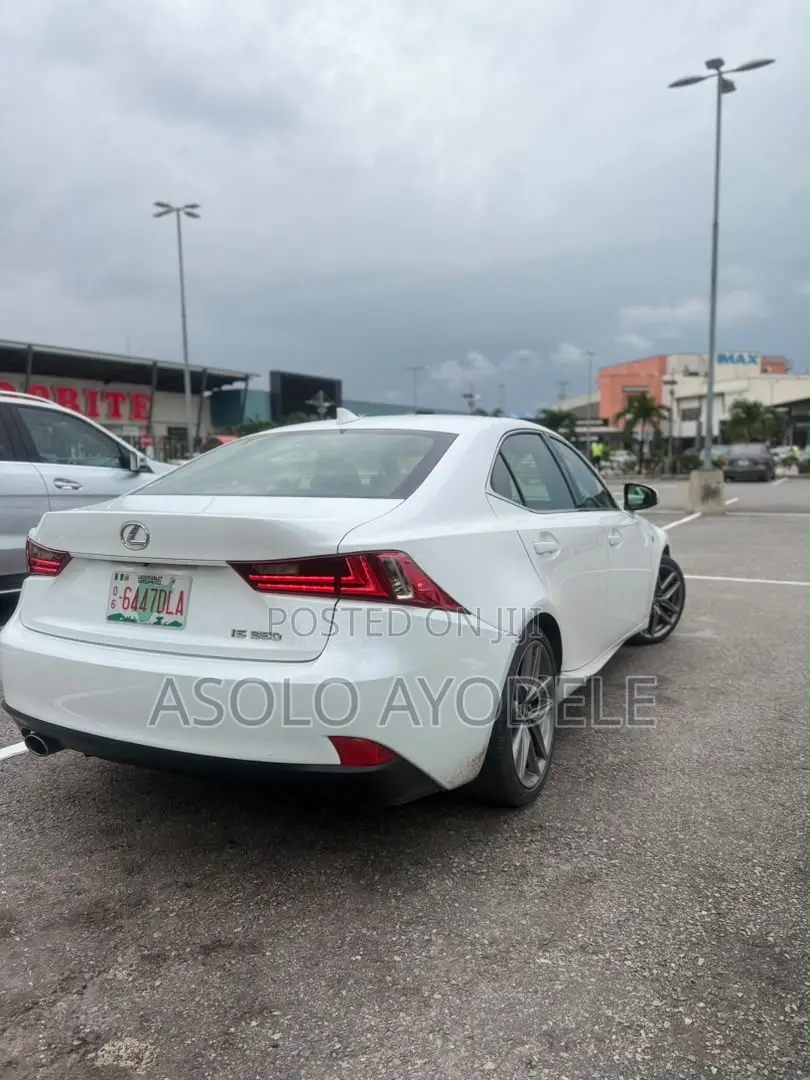 Lexus IS 350 AWD 2014 White