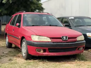 Peugeot 306 1999 Red