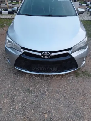 Toyota Camry SE 4dr Sedan (2.5L 4cyl 6A) 2016 Silver