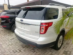 Ford Explorer 2013 White