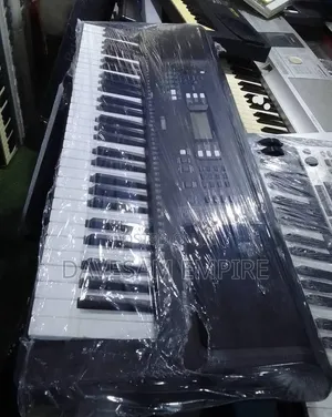 Supper Clean Direct UK Used Original Yamaha PSR E 363 Keyboard