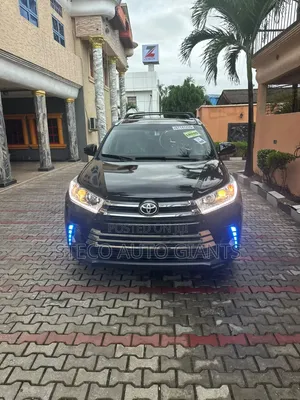 Toyota Highlander 2016 Black