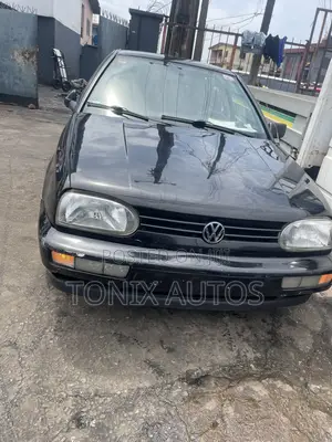 Volkswagen Golf 2000 Black