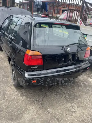 Volkswagen Golf 2000 Black