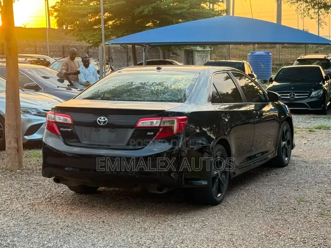 Toyota Camry 2012 Black