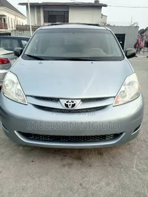 Toyota Sienna LE 2008 Blue