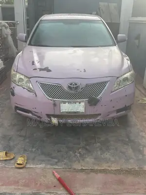 Toyota Camry 2006 Pink