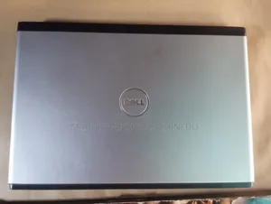 Laptop Dell Vostro 3300 4GB Intel Core i3 HDD 500GB