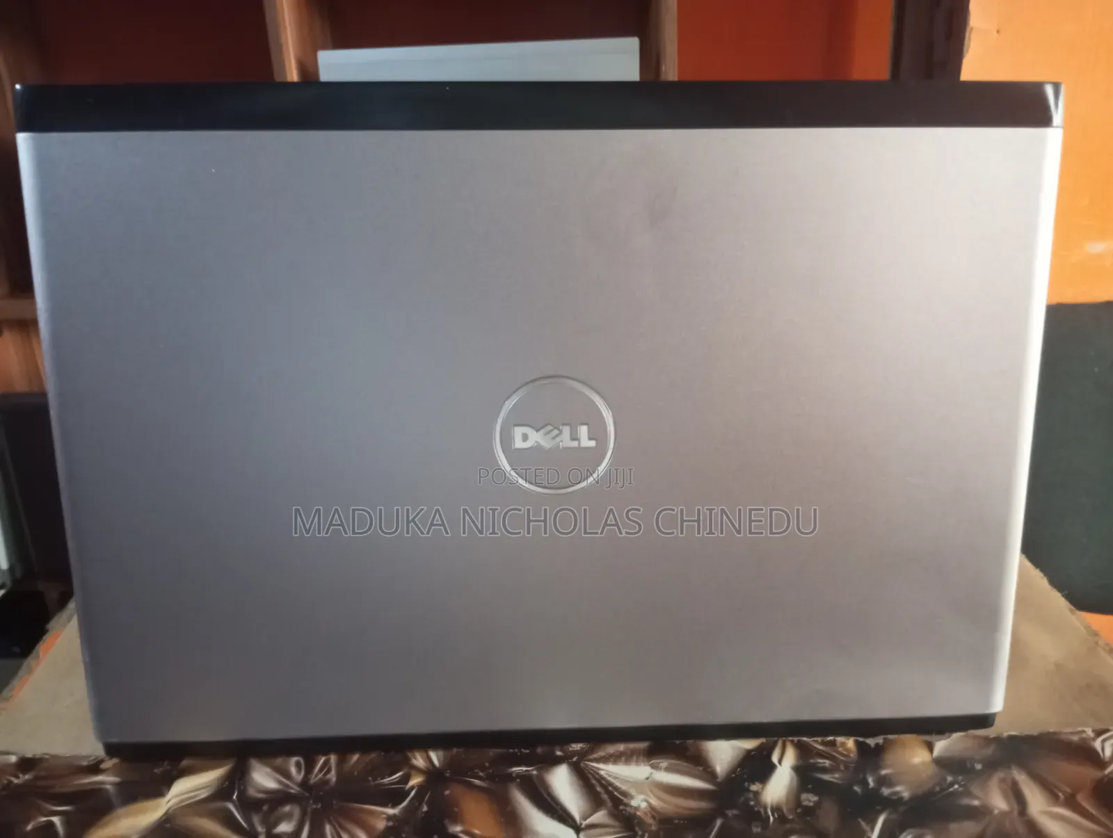 Laptop Dell Vostro 3300 4GB Intel Core i3 HDD 500GB