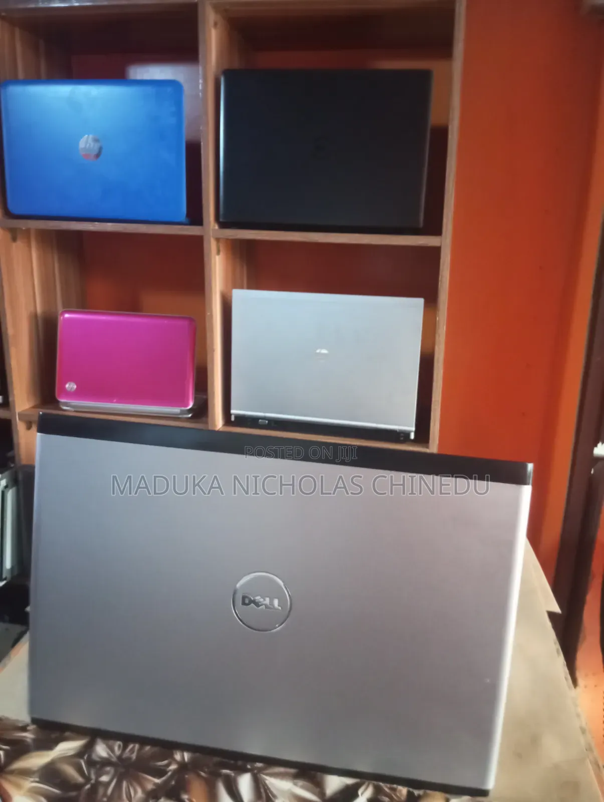 Laptop Dell Vostro 3300 4GB Intel Core i3 HDD 500GB