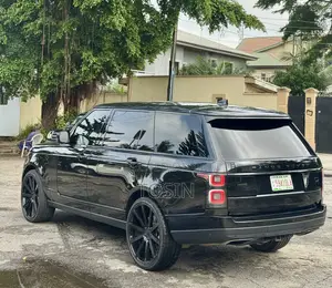 Land Rover Range Rover 5.0L Supercharged LWB 2018 Black