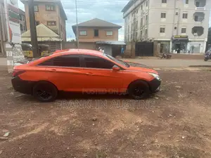 Hyundai Sonata Limited Sedan FWD (2.4L 4cyl 6A) 2013 Orange