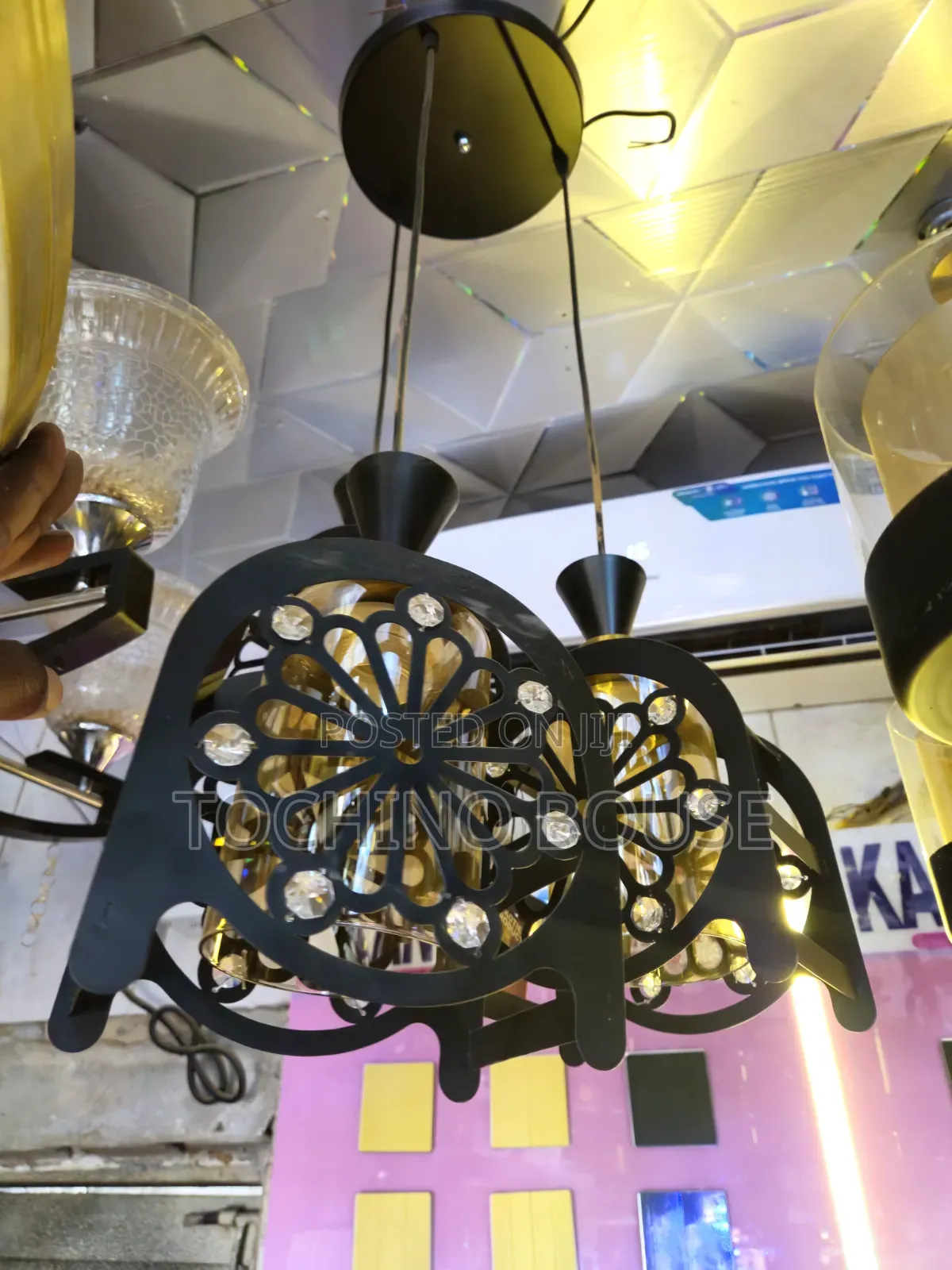 3 in One Dropping Bulb Chandelier
