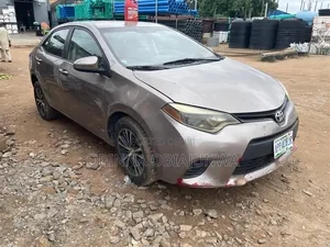 Toyota Corolla 2015 Beige