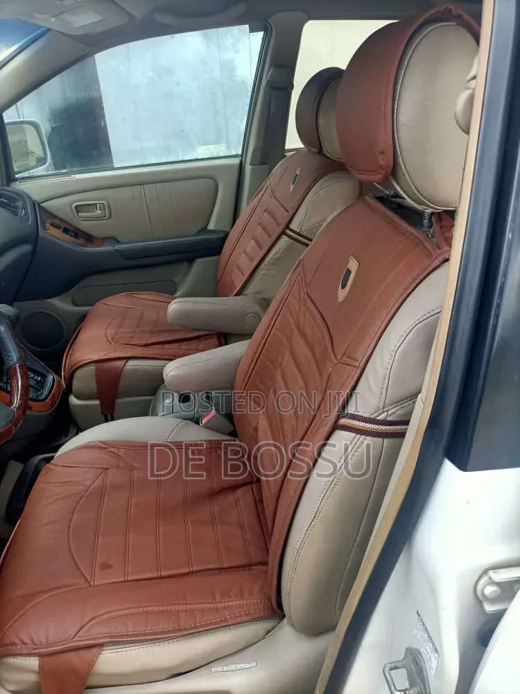 Lexus RX 2000 White