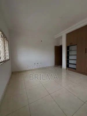 3bdrm Apartment in Wuse 2 for rent