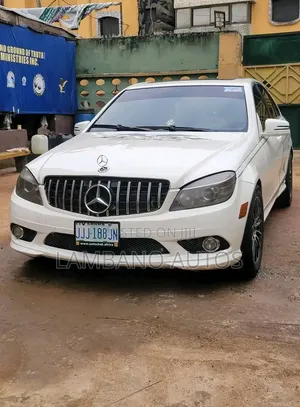 Mercedes-Benz C300 2012 White