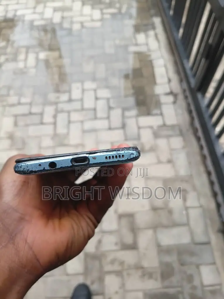 Tecno Camon 16 128 GB Blue