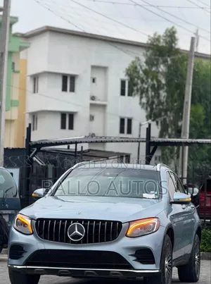 Mercedes-Benz GLC-Class 2017 Silver